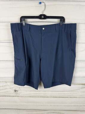 Callaway Men's Navy Blue Flat Front Golf Utility Shorts Size 42